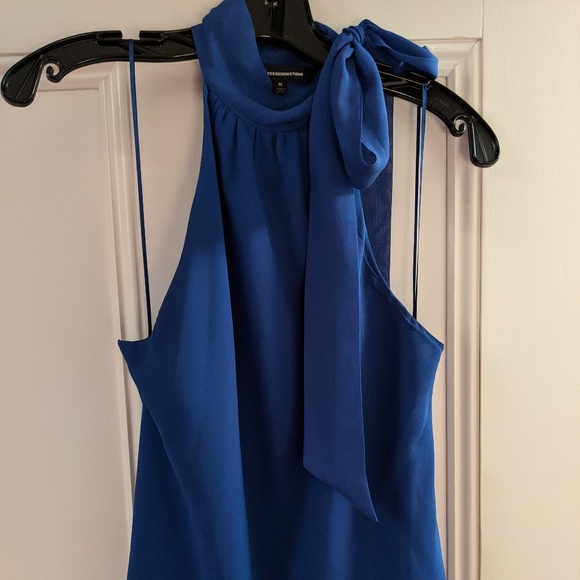 Express Tops - Bright blue halter top